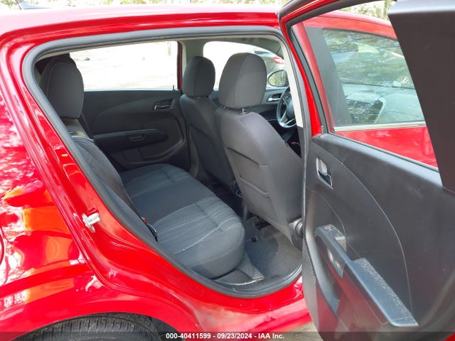 Chevrolet Sonic Lt Auto 2014 1G1JC6SH9E4231067 Image 8