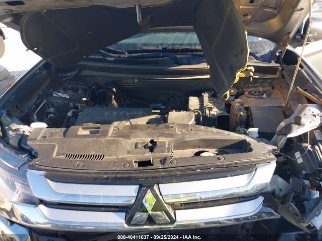 2018 MITSUBISHI OUTLANDER JA4AZ3A37JJ005559 Photo 9
