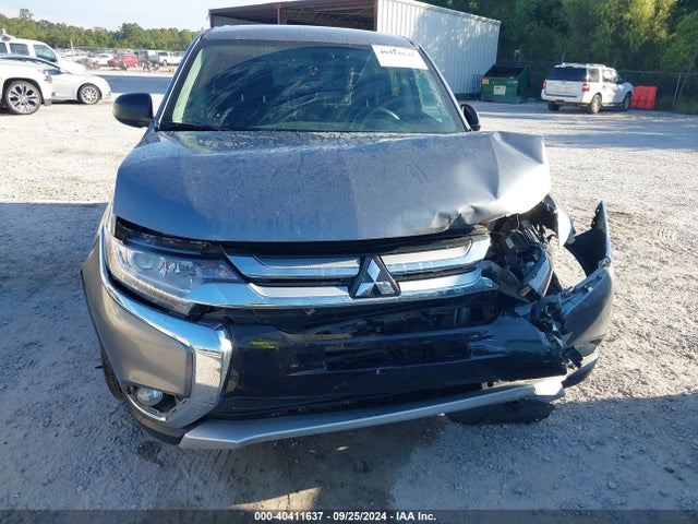 Mitsubishi Outlander Es 2018 JA4AZ3A37JJ005559 Image 12