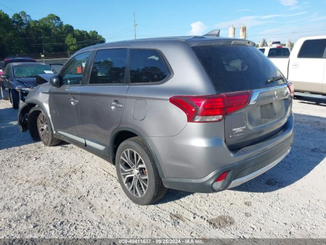 2018 MITSUBISHI OUTLANDER JA4AZ3A37JJ005559 Photo 2