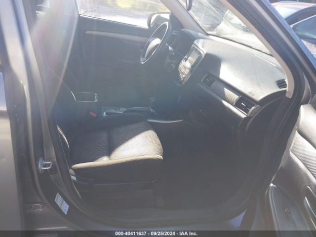 2018 MITSUBISHI OUTLANDER JA4AZ3A37JJ005559 Photo 4