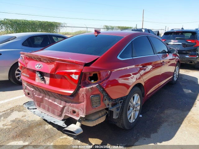 Hyundai SONATA SE 2016 5NPE24AFXGH356320 Image 4