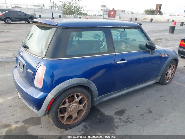 2004 MINI COOPER S WMWRE33434TD81100 Photo 3