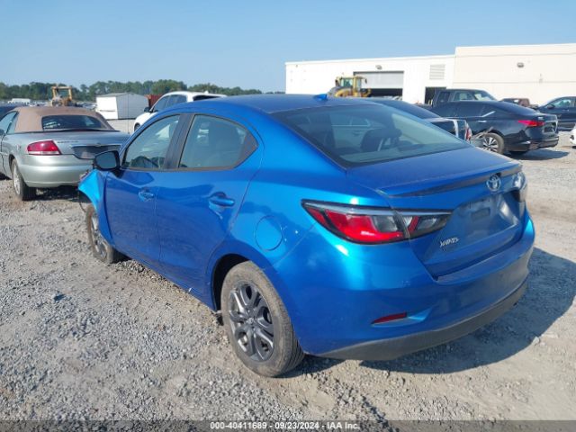 3MYDLBYV8KY502804 Toyota YARIS LE
