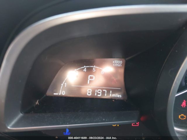 3MYDLBYV8KY502804 Toyota YARIS LE