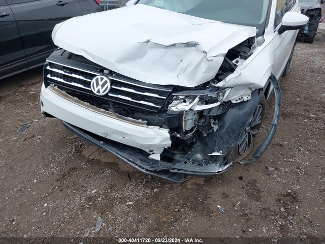 3VV2B7AX6LM062528 Volkswagen Tiguan 2.0t Se/2.0t Se R-line Black/2.0t Sel
