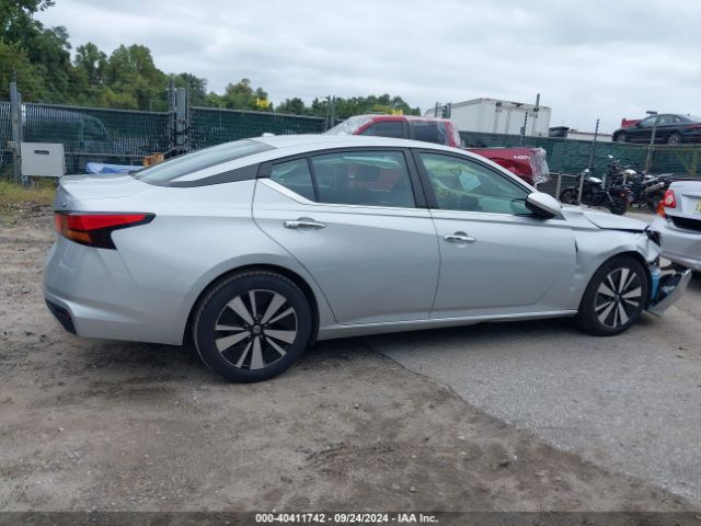 1N4BL4DVXMN308921 Nissan Altima Sv Fwd