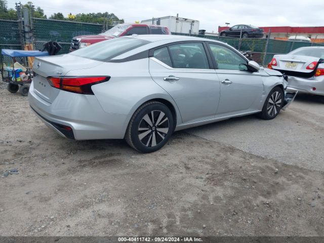 1N4BL4DVXMN308921 Nissan Altima Sv Fwd