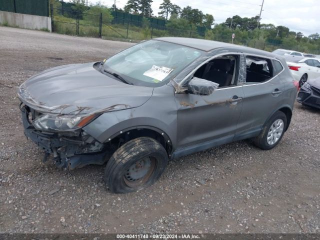JN1BJ1CR5HW105313 Nissan Rogue Sport S