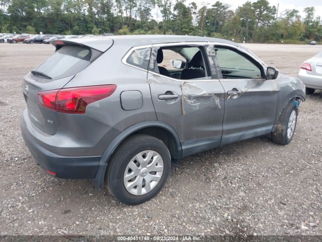 JN1BJ1CR5HW105313 Nissan Rogue Sport S