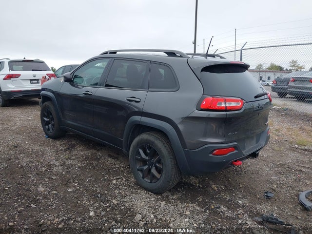 1C4PJMBS1HW570969 Jeep Cherokee Trailhawk 4x4