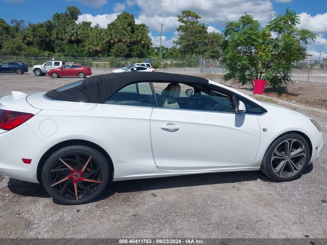 W04WT3N50GG061917 Buick Cascada Premium