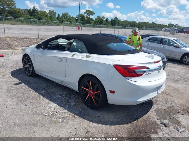 W04WT3N50GG061917 Buick Cascada Premium