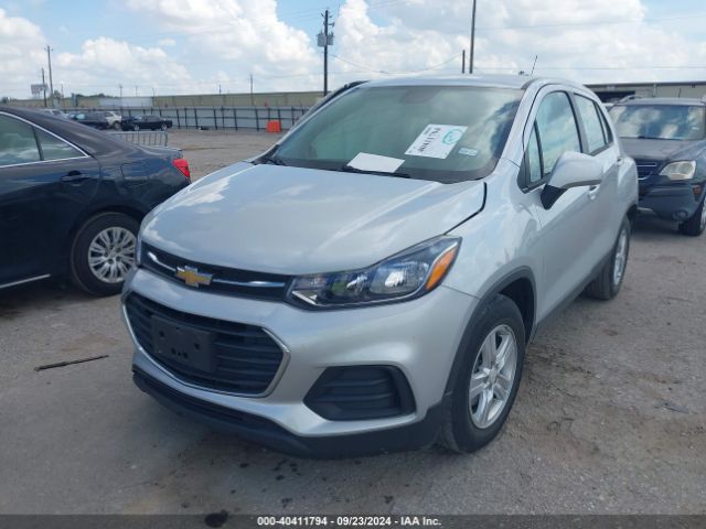 3GNCJKSB4KL203667 Chevrolet TRAX LS