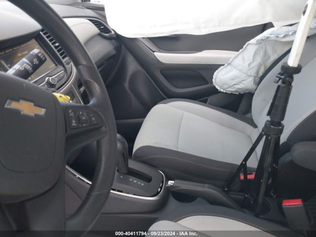 3GNCJKSB4KL203667 Chevrolet TRAX LS