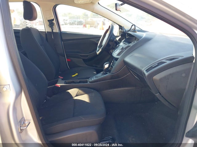 Ford FOCUS S 2016 1FADP3E2XGL324418 Image 5
