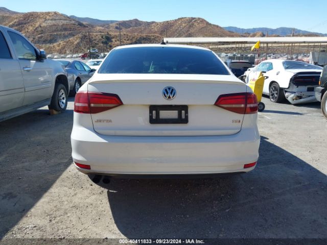 3VWD17AJ1GM217804 Volkswagen Jetta 1.8t Sport