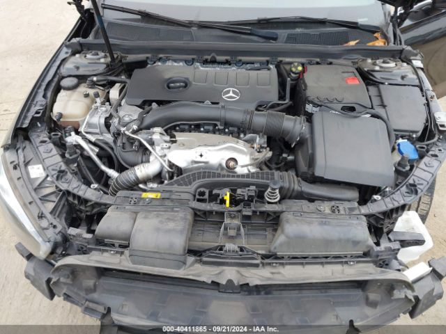 WDD3G4EB5KW017442 Mercedes-Benz A 220