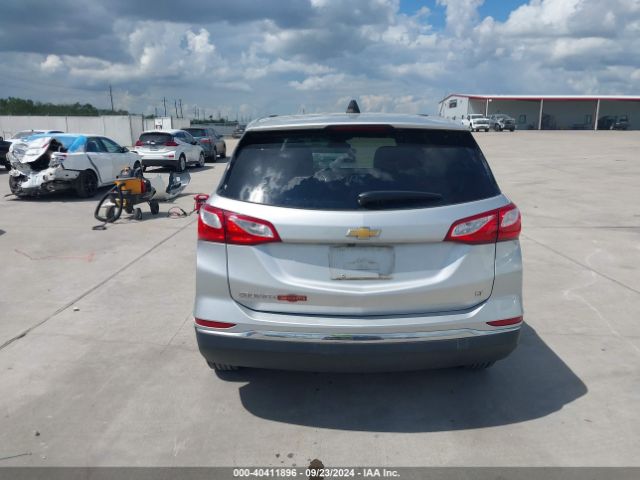 3GNAXKEV2KS562811 Chevrolet EQUINOX LT