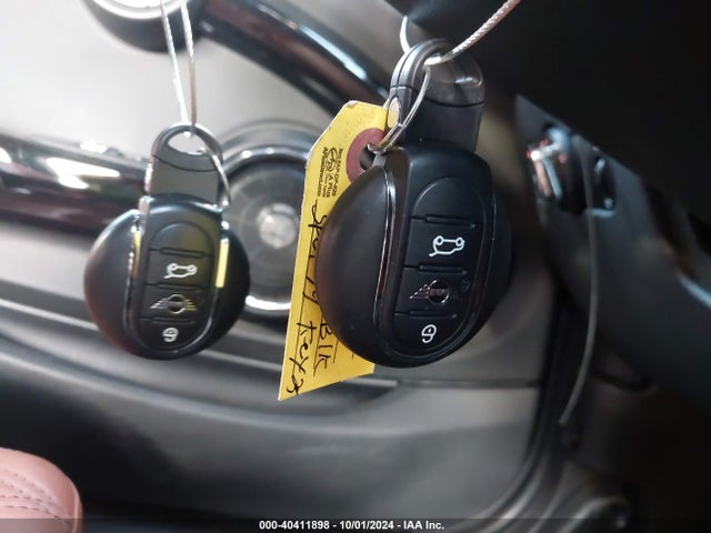 2021 MINI HARDTOP WMWXR5C08M2N90632 Photo 10