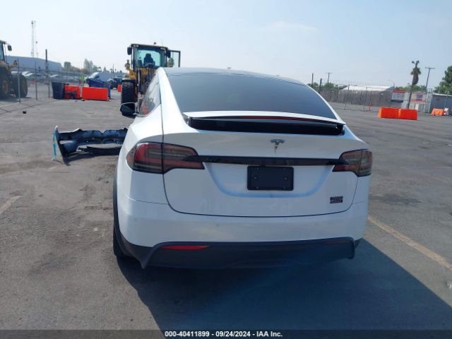 7SAXCBE61NF350957 Tesla Model X Plaid Tri Motor All-wheel Drive