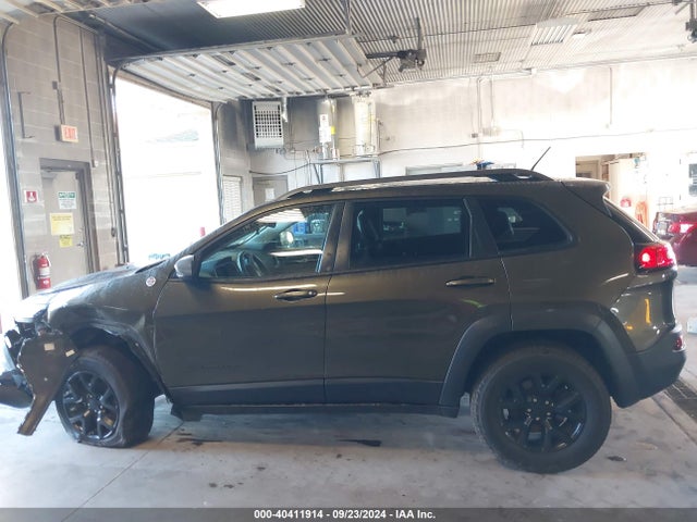 Jeep Cherokee Trailhawk 2015 1C4PJMBSXFW523422 Image 14