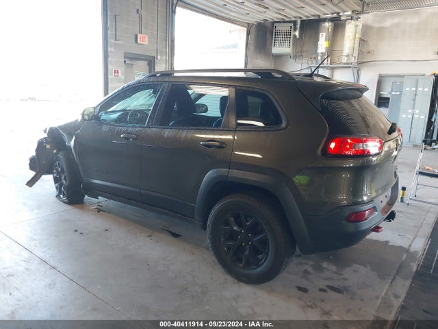 1C4PJMBSXFW523422 Jeep Cherokee Trailhawk