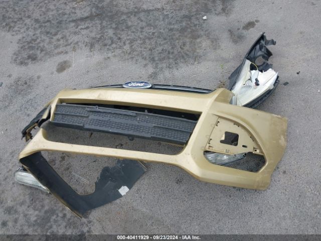 1FMCU0GX0FUA04275 Ford ESCAPE SE