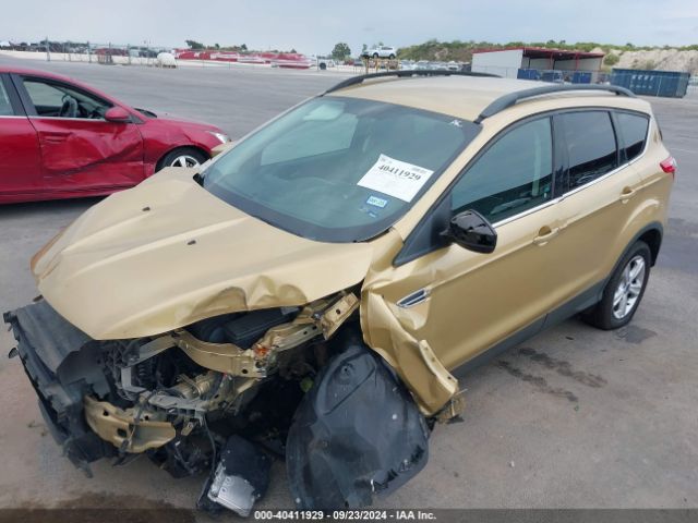 1FMCU0GX0FUA04275 Ford ESCAPE SE