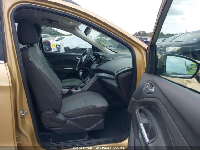 1FMCU0GX0FUA04275 Ford ESCAPE SE