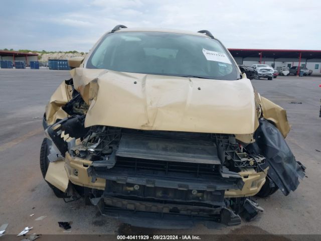 1FMCU0GX0FUA04275 Ford ESCAPE SE