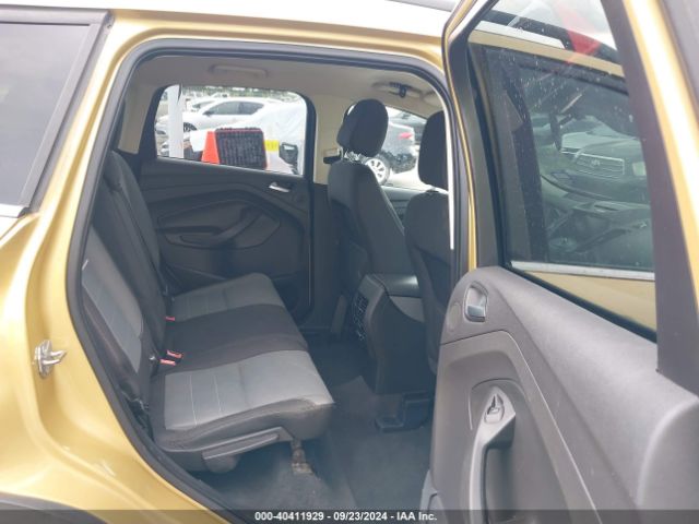1FMCU0GX0FUA04275 Ford ESCAPE SE