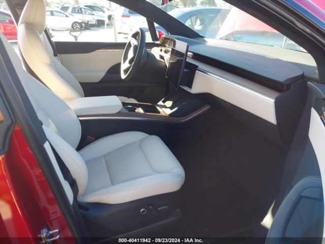 7SAXCBE5XRF437477 Tesla Model X Long Range