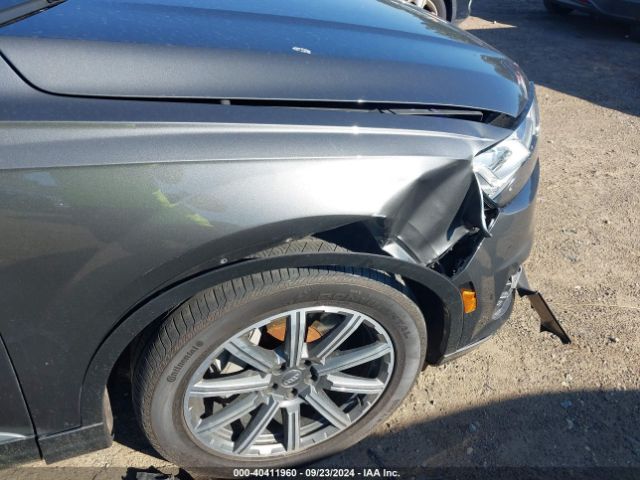 WA1LABF76JD032174 Audi Q7 3.0t Premium