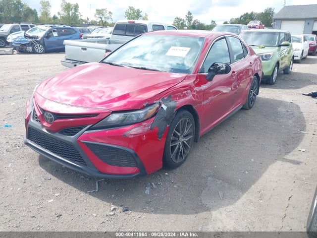 Toyota CAMRY SE 2022 4T1T11AK7NU019883 Image 2