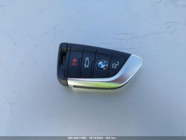 3MW5R1J01N8C48736 BMW 330I