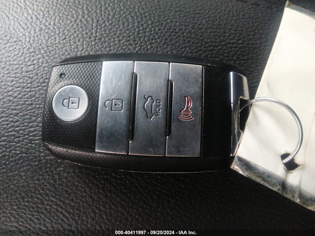 KNAGN4AD5G5094282 KIA Optima Hybrid Ex
