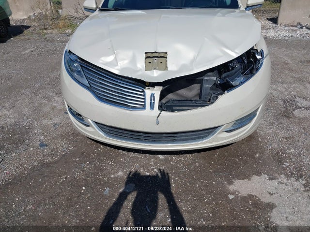 3LN6L2G90FR625410 Lincoln MKZ