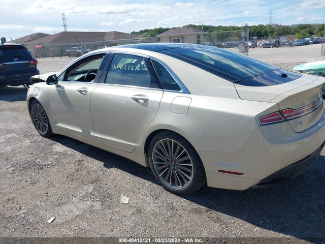 3LN6L2G90FR625410 Lincoln MKZ