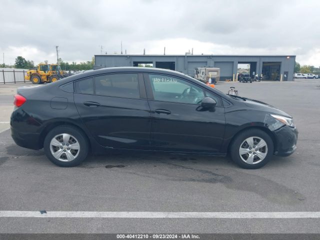 1G1BC5SM9H7276623 Chevrolet Cruze Ls Auto
