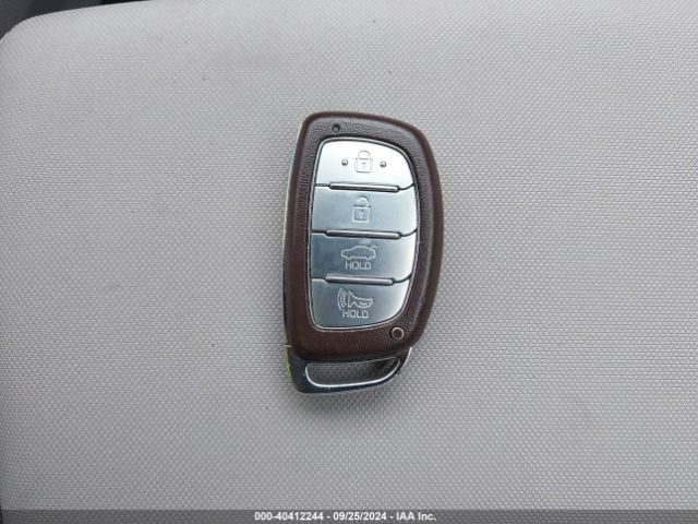 KMHE24L3XKA087640 Hyundai Sonata Hybrid Se