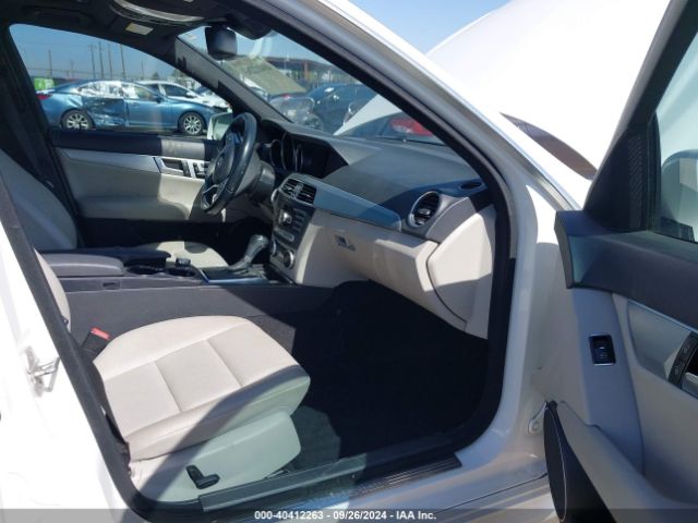 WDDGF4HB0EA949789 Mercedes-Benz C 250 Luxury/sport