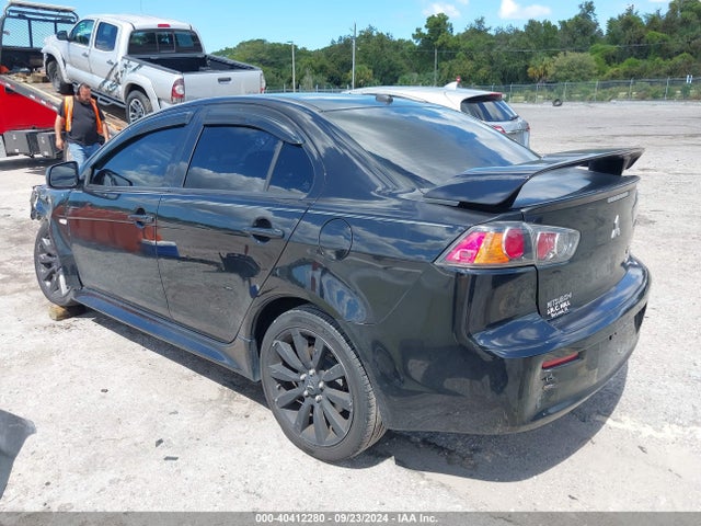 2011 MITSUBISHI LANCER JA32U8FWXBU017647 Photo 2