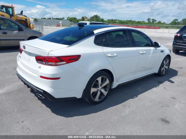 5XXGT4L33KG374297 KIA Optima S
