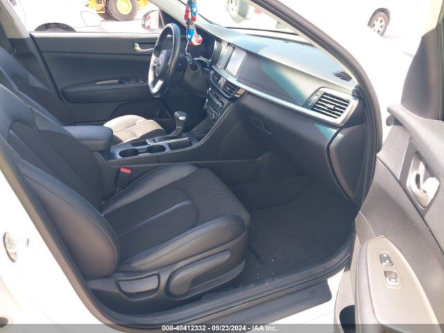 5XXGT4L33KG374297 KIA Optima S