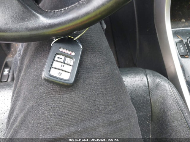 Honda Accord Touring 2016 1HGCR3F97GA027177 Image 11