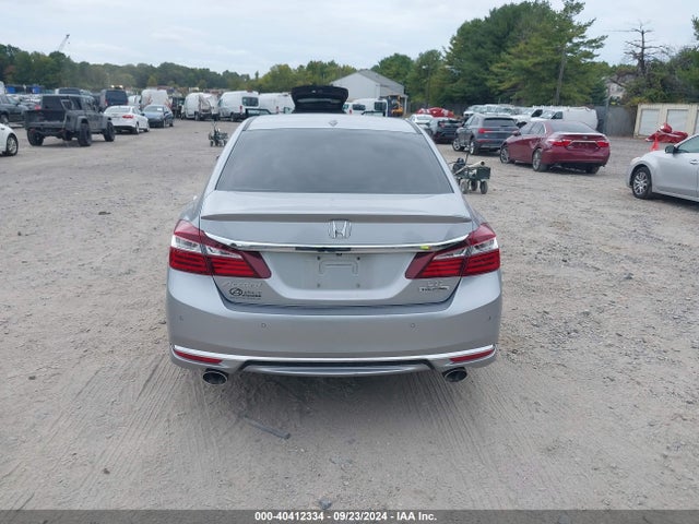 Honda Accord Touring 2016 1HGCR3F97GA027177 Image 16