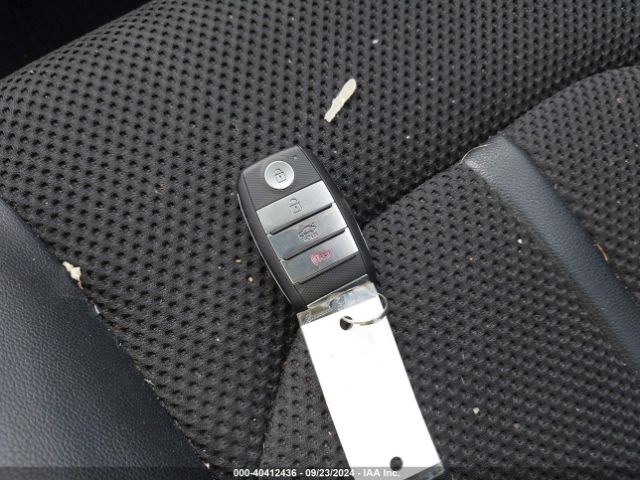 5XXGT4L39LG417722 KIA Optima S