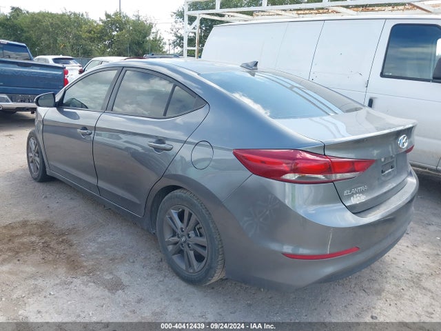 Hyundai ELANTRA SEL 2018 5NPD84LF8JH394532 Image 3