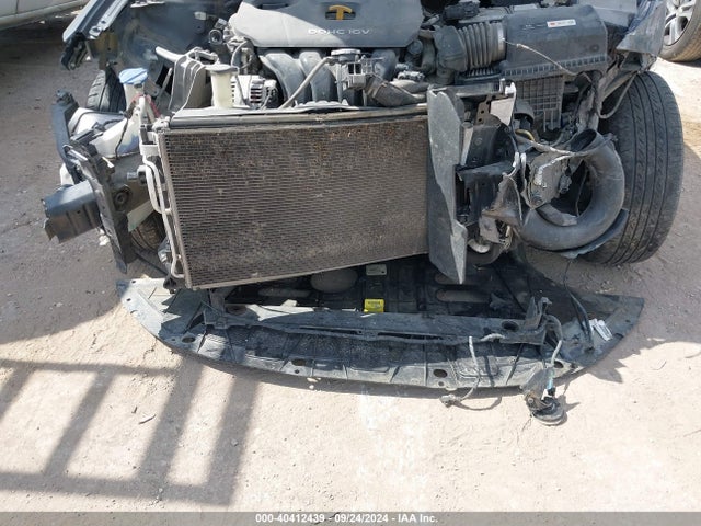 Hyundai ELANTRA SEL 2018 5NPD84LF8JH394532 Image 6